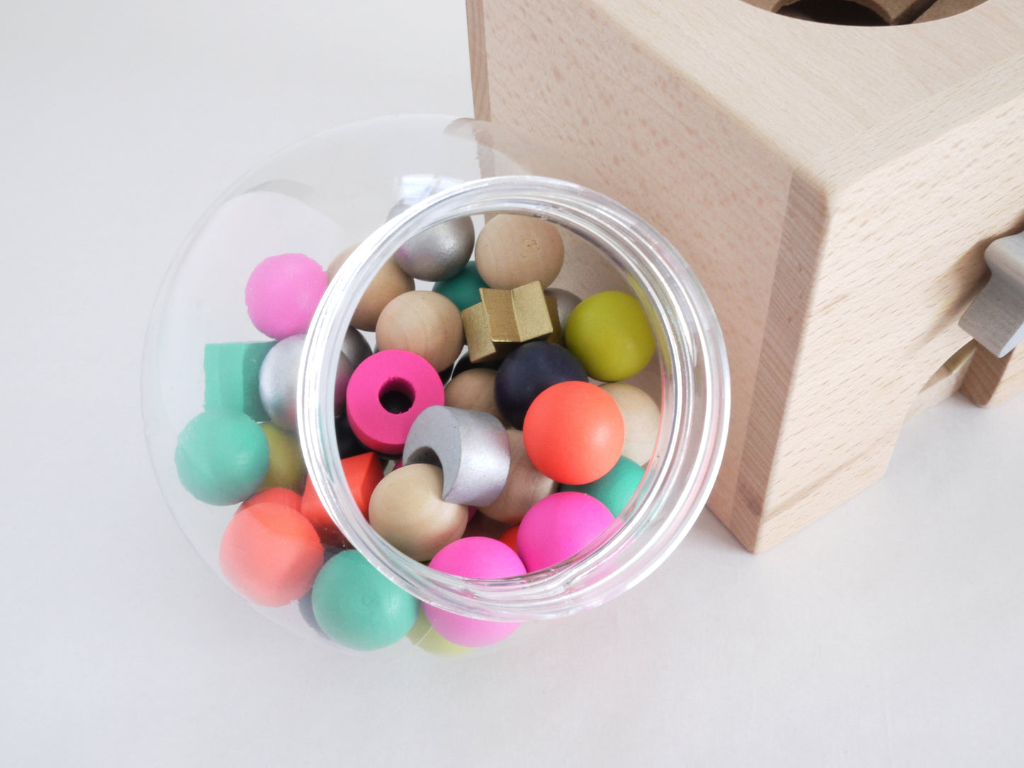 Gatcha Gatcha Gumball Machine