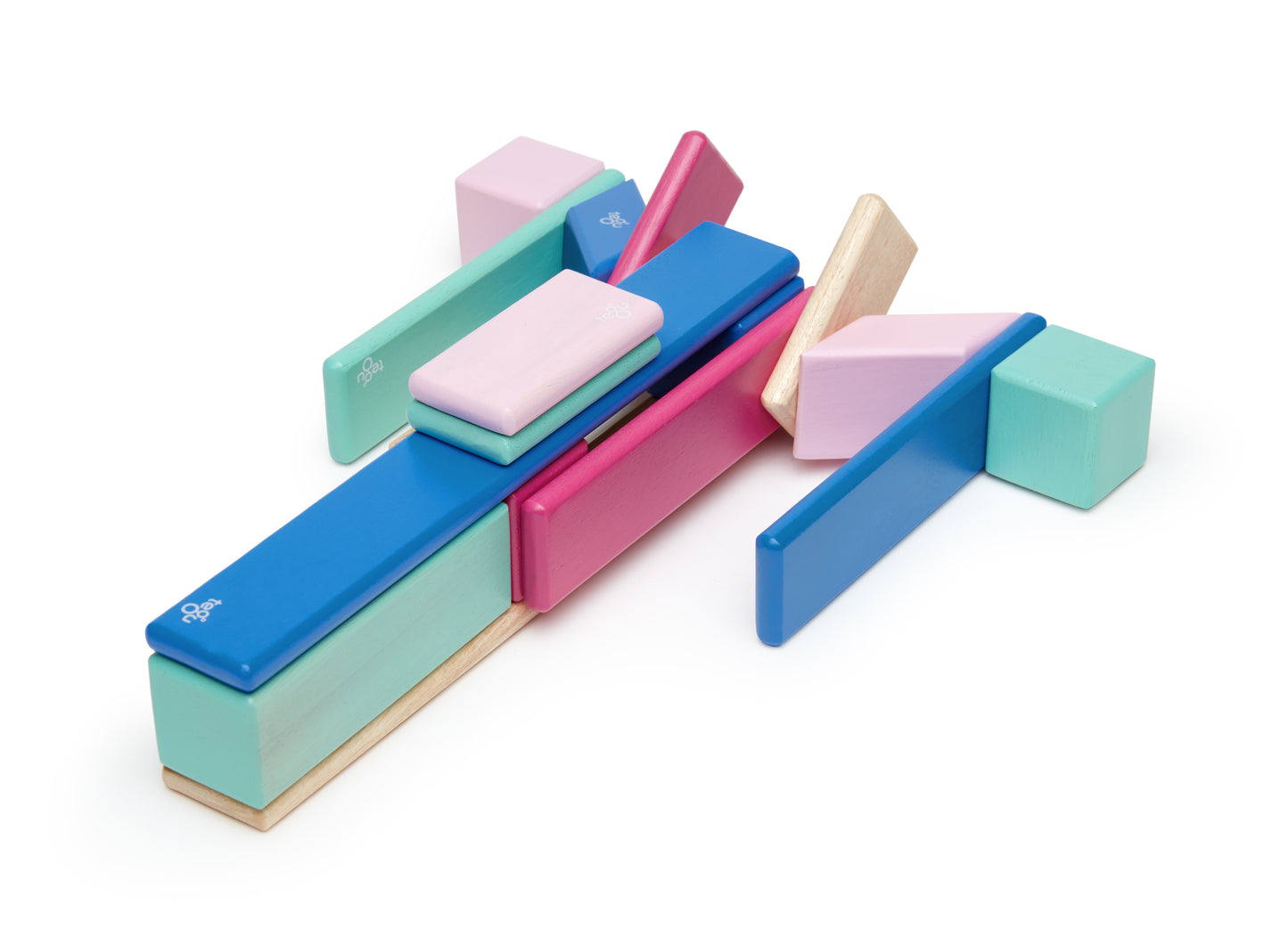 Magnetic Wooden Blocks- 24 piezas
